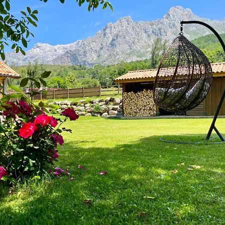 Hotel Eigon Posada De Valdeon Bagian luar foto